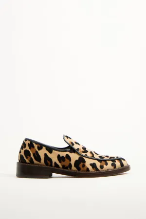 Beige & Brown Textured Loafer